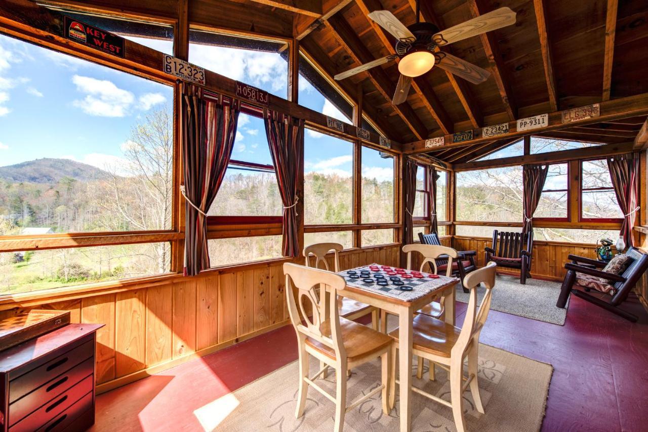 Lazy Cub Lodge, 3 Bedrooms, Pool Table, Hot Tub, WiFi, Sleeps 10 Pigeon Forge Buitenkant foto